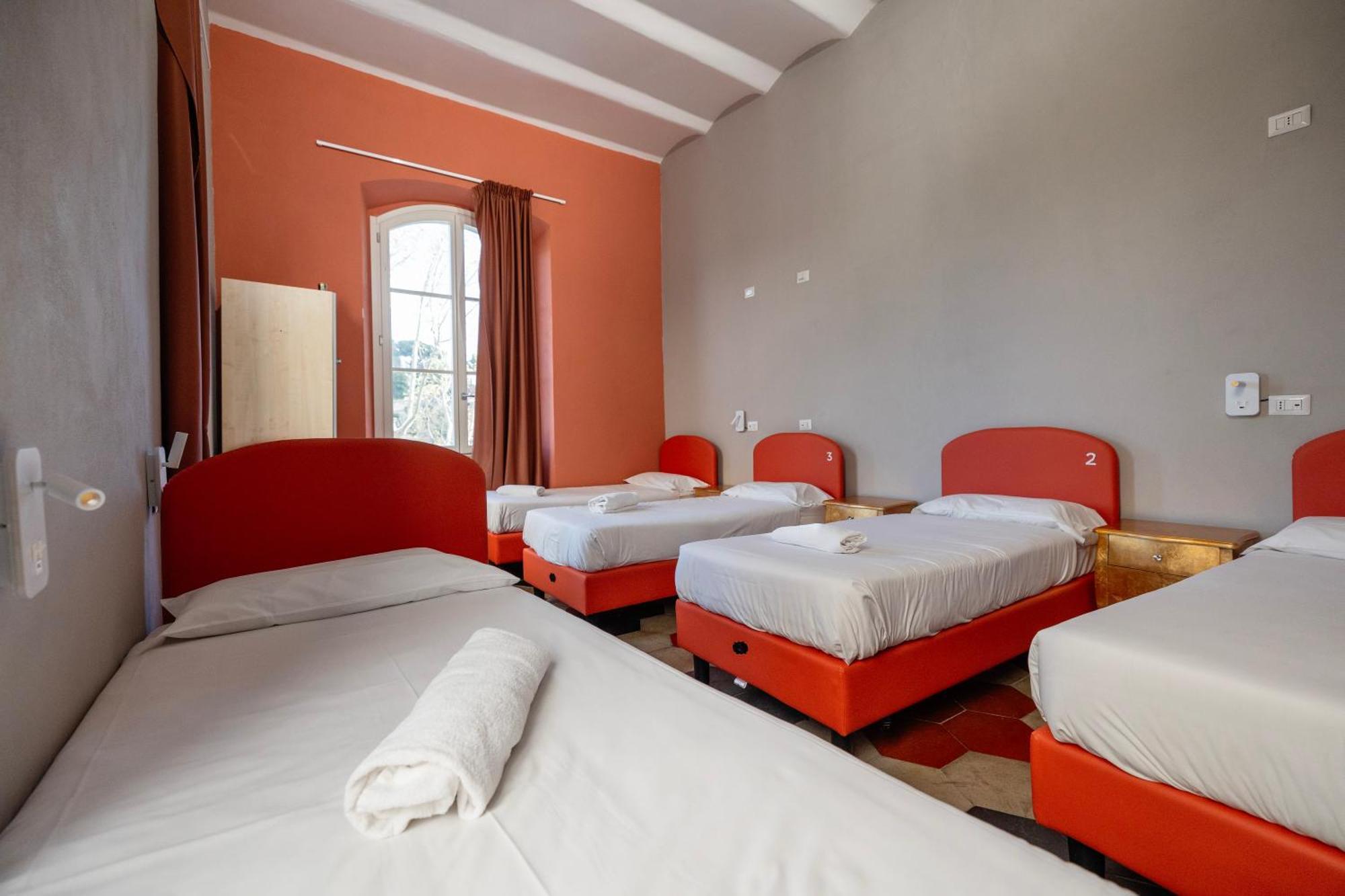 Borgo Ripa Urban Travel Hostel Rome Exterior photo